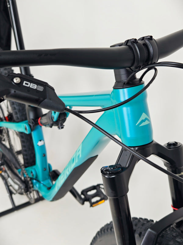 Merida One-Twenty 700 29 2023 / MEDIUM / RRP: £3,100.00 / Like NEW!