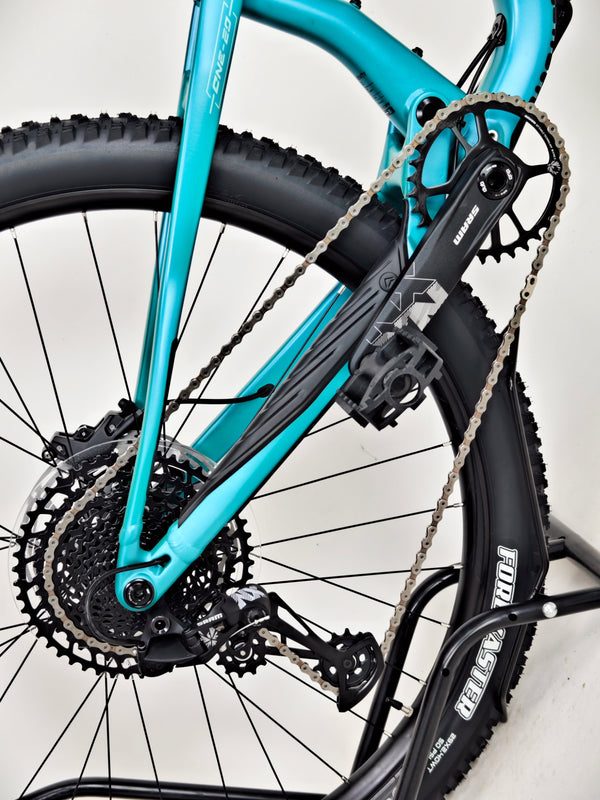 Merida One-Twenty 700 29 2023 / MEDIUM / RRP: £3,100.00 / Like NEW!