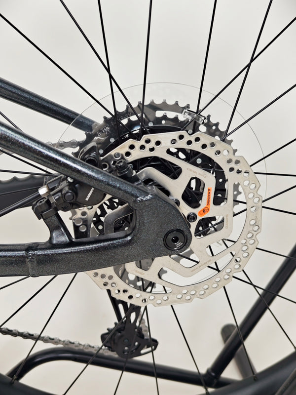 Giant Stance 2024 / MEDIUM / RRP: £1,999.00 / Excellent Condition!