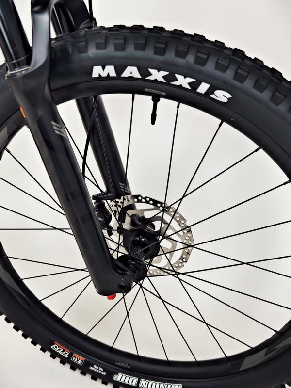 Giant Stance 2024 / MEDIUM / RRP: £1,999.00 / Excellent Condition!