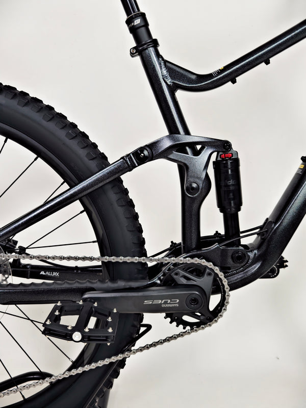 Giant Stance 2024 / MEDIUM / RRP: £1,999.00 / Excellent Condition!