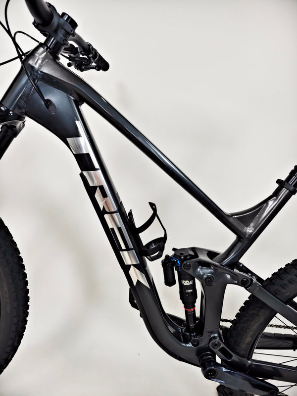 Trek Slash 8 Gen 5 2022 / XL/ RRP: £3,700.00 / Very Good Condition