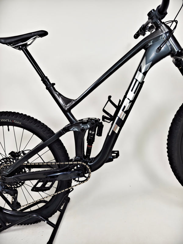 Trek Slash 8 Gen 5 2022 / XL/ RRP: £3,700.00 / Very Good Condition