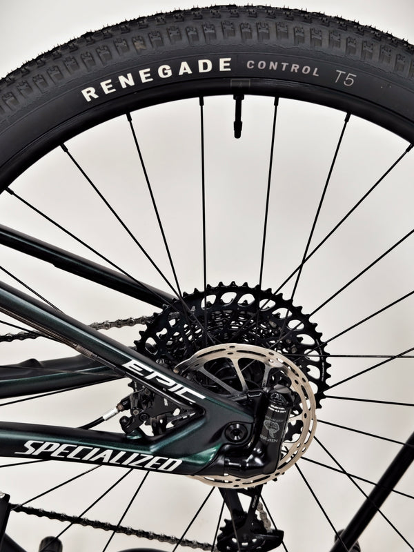 Specialized Epic Comp 2022 Carbon / LARGE / RRP: £5,250.00 / Excellent Condition!