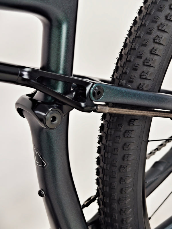 Specialized Epic Comp 2022 Carbon / LARGE / RRP: £5,250.00 / Excellent Condition!