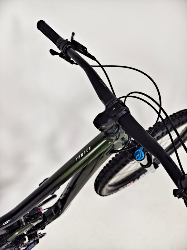 Giant Trance 29 1 2023/ MEDIUM / FOX / RRP: £3,599.00 / Excellent Condition