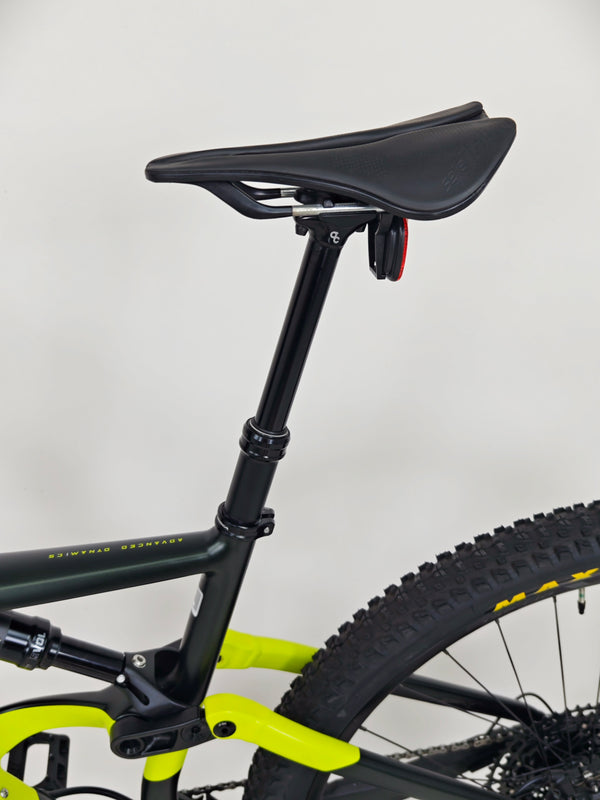 Orbea Occam H20-Eagle 2023/LARGE/ FOX / RRP: £3,799.00 / Very Good Condition