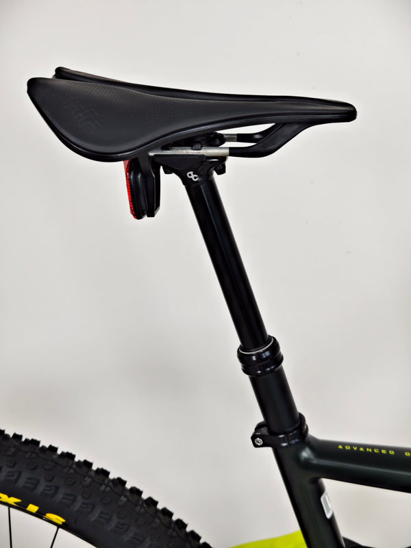 Orbea Occam H20-Eagle 2023/LARGE/ FOX / RRP: £3,799.00 / Very Good Condition