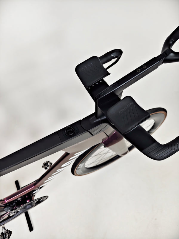 Canyon Speedmax CF SLX 8 Disc Di2 2023 / LARGE / RRP: £8,099.00 / Excellent Condition!