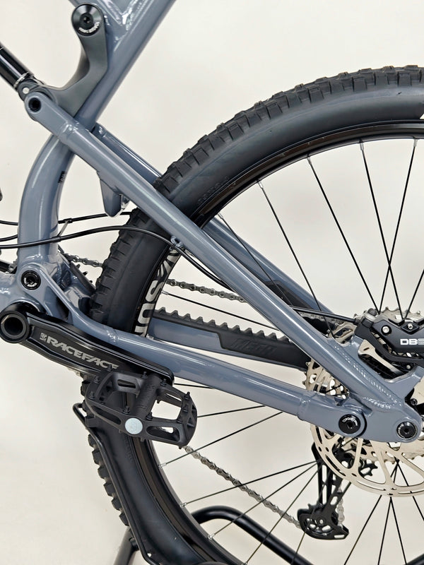 Nukeproof Mega 290 Alloy Comp 2022 / XL / RRP: £2,999.00 / Very Good Condition