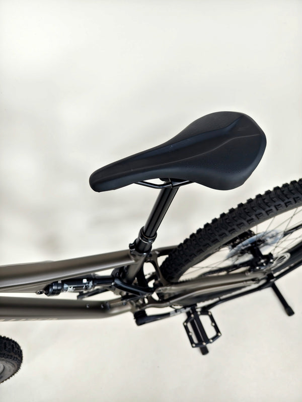 Specialized Stumpjumper Comp Alloy 29 2024 / MEDIUM / RRP: £2,900.00 / Excellent Condition!