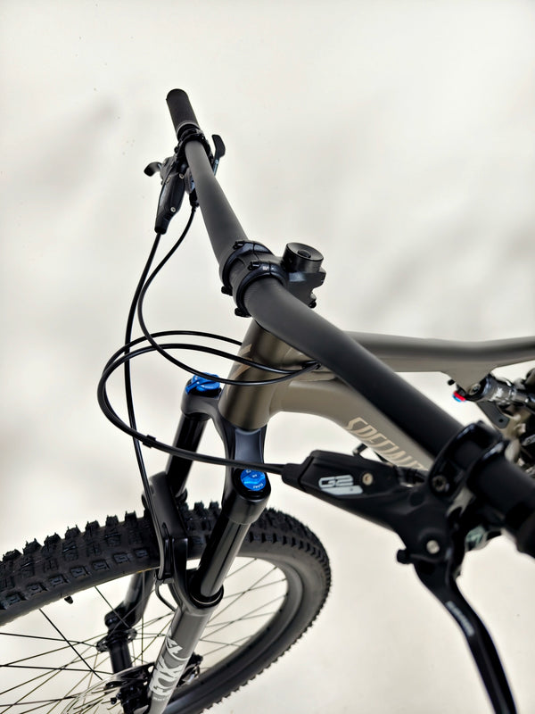 Specialized Stumpjumper Comp Alloy 29 2024 / MEDIUM / RRP: £2,900.00 / Excellent Condition!