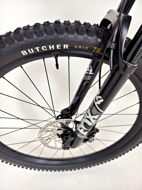 Specialized Stumpjumper Comp Alloy 29 2024 / MEDIUM / RRP: £2,900.00 / Excellent Condition!