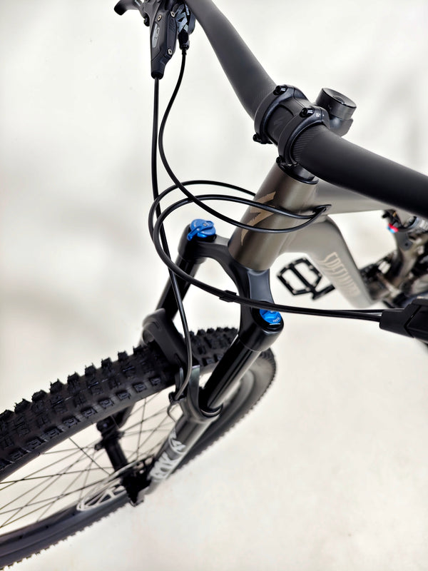Specialized Stumpjumper Comp Alloy 29 2024 / MEDIUM / RRP: £2,900.00 / Excellent Condition!