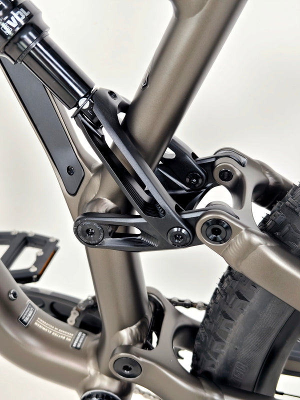Specialized Stumpjumper Comp Alloy 29 2024 / MEDIUM / RRP: £2,900.00 / Excellent Condition!