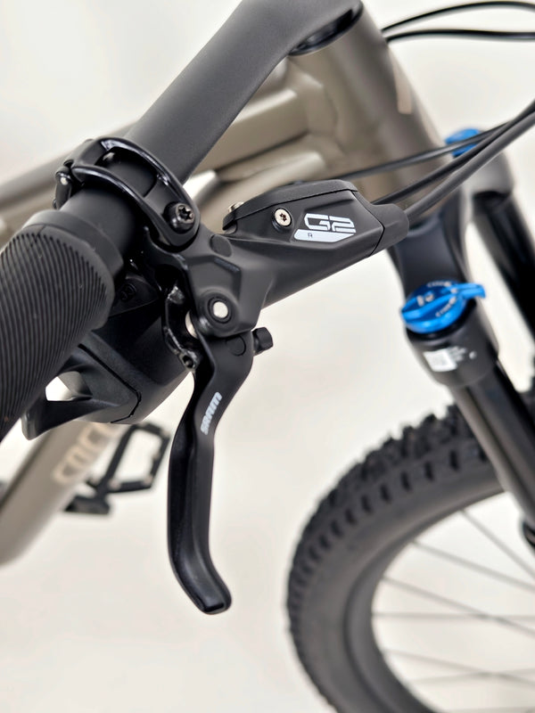 Specialized Stumpjumper Comp Alloy 29 2024 / MEDIUM / RRP: £2,900.00 / Excellent Condition!