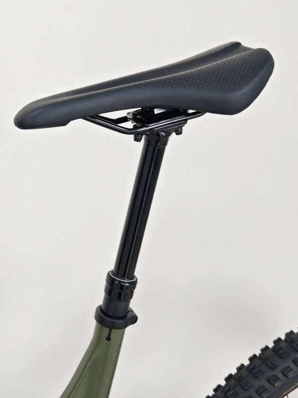 Trek Remedy 8 2022 / X-LARGE / RRP: £3,450.00 / Very Good Condition