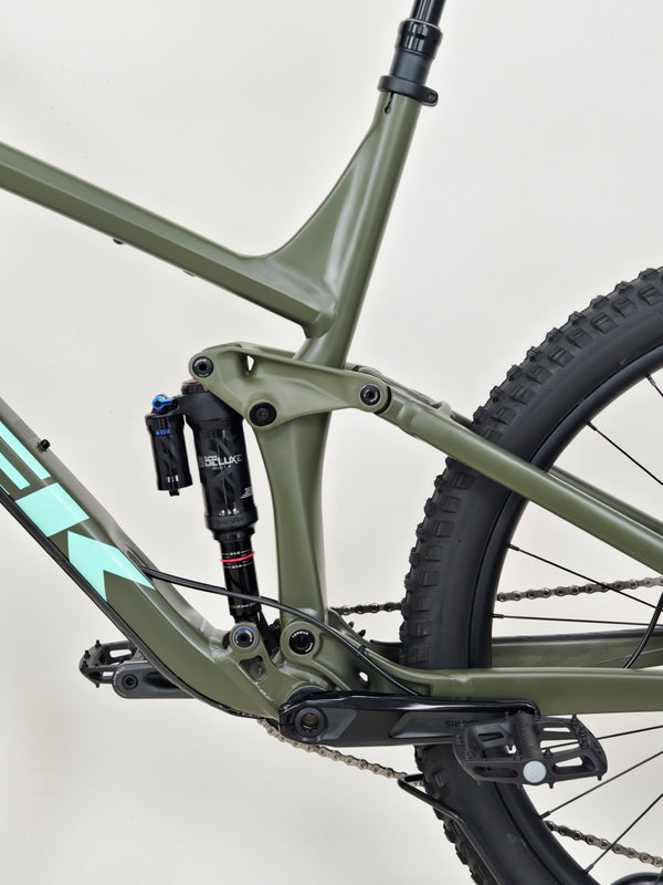 Trek Remedy 8 2022 / X-LARGE / RRP: £3,450.00 / Very Good Condition