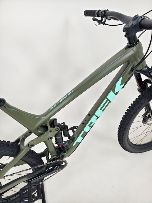 Trek Remedy 8 2022 / X-LARGE / RRP: £3,450.00 / Very Good Condition