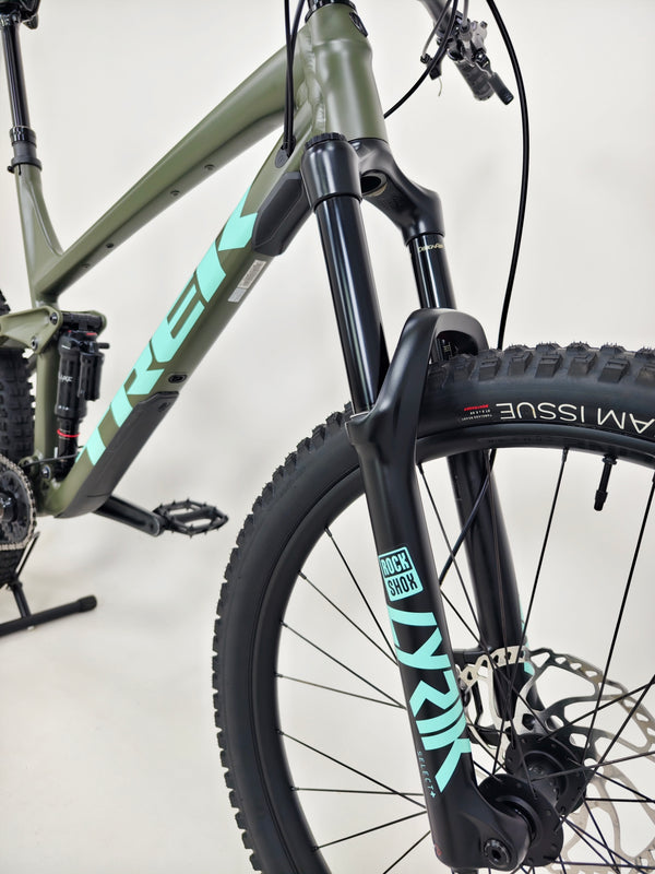 Trek Remedy 8 2022 / X-LARGE / RRP: £3,450.00 / Very Good Condition