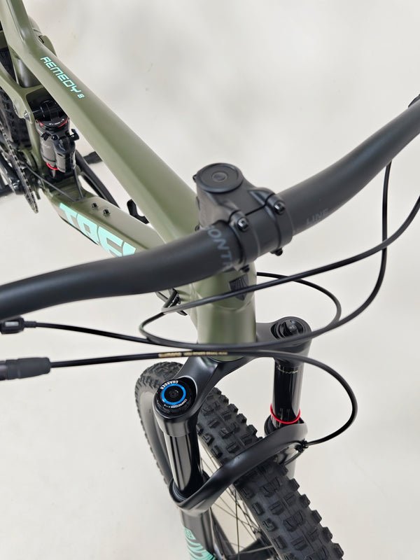 Trek Remedy 8 2022 / X-LARGE / RRP: £3,450.00 / Very Good Condition