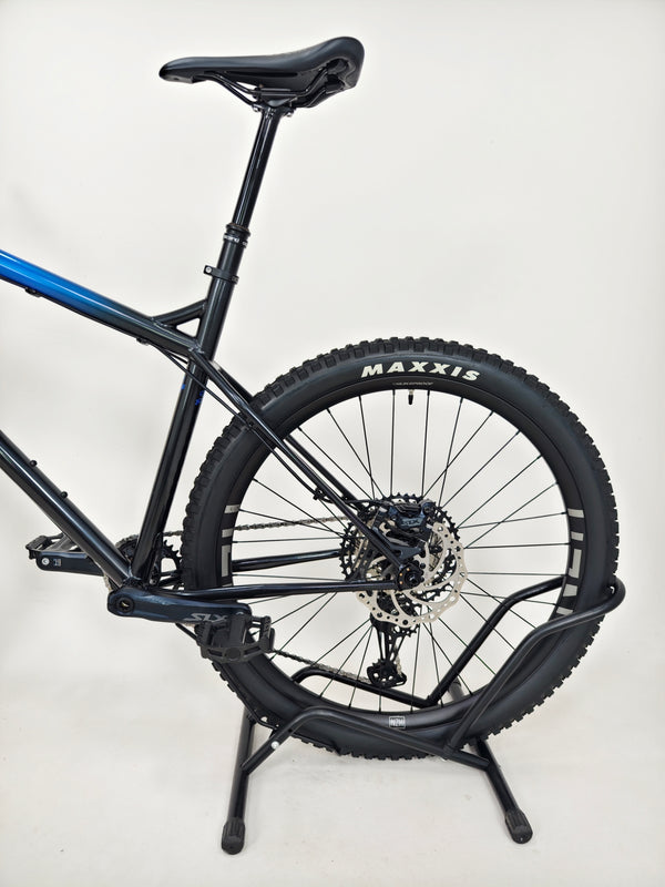 Ragley Blue Pig Race 2022 / XL / RRP: £2,499.99 / Very Good Condition