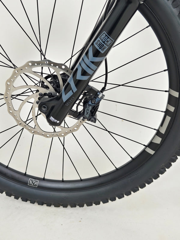Ragley Blue Pig Race 2022 / XL / RRP: £2,499.99 / Very Good Condition