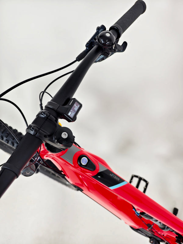 Saracen Ariel 50E Electric FS Bike 2024 / MEDIUM/ RRP: £4,999.00 / Excellent! / Only 127 miles from new!