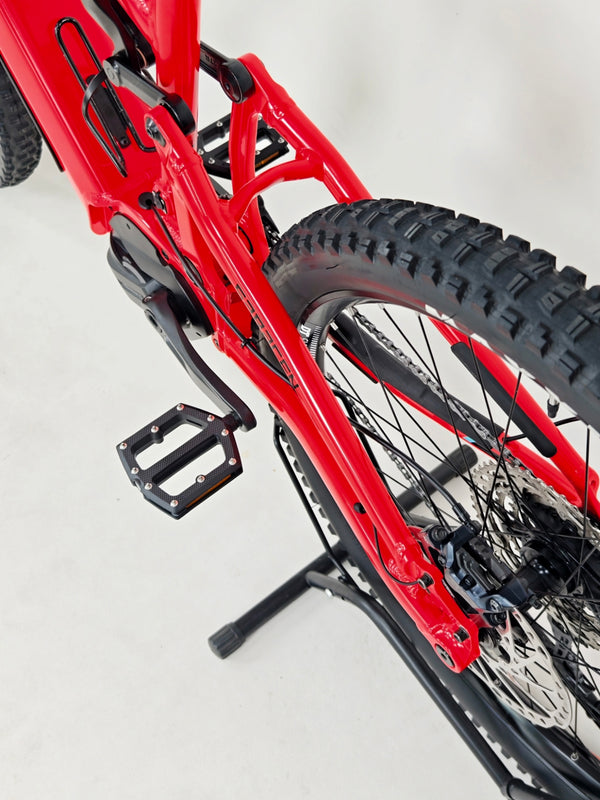 Saracen Ariel 50E Electric FS Bike 2024 / MEDIUM/ RRP: £4,999.00 / Excellent! / Only 127 miles from new!