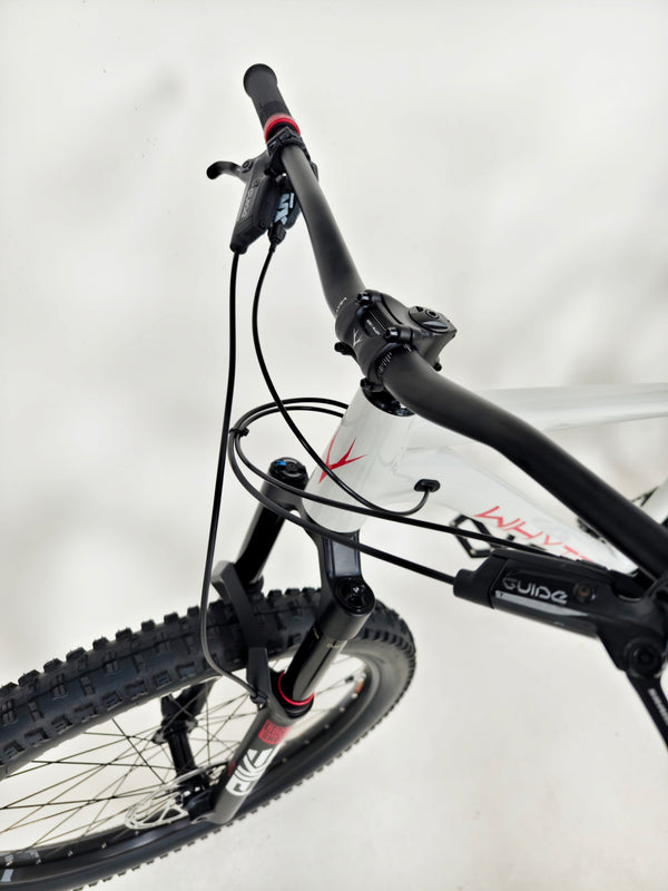 Whyte 905 V4 2023 / MEDIUM/ RRP: £2,099.00 / Excellent Condition!