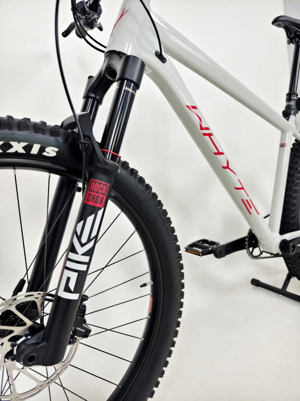Whyte 905 V4 2023 / MEDIUM/ RRP: £2,099.00 / Excellent Condition!