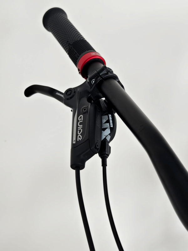 Whyte 905 V4 2023 / MEDIUM/ RRP: £2,099.00 / Excellent Condition!