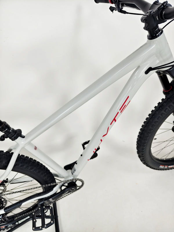 Whyte 905 V4 2023 / MEDIUM/ RRP: £2,099.00 / Excellent Condition!