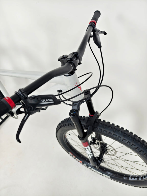 Whyte 905 V4 2023 / MEDIUM/ RRP: £2,099.00 / Excellent Condition!