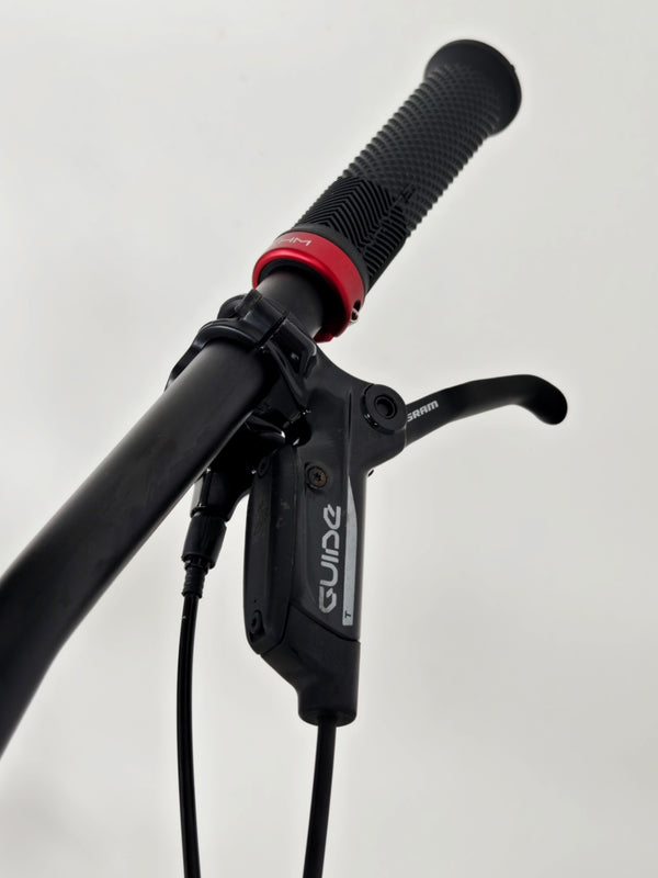 Whyte 905 V4 2023 / MEDIUM/ RRP: £2,099.00 / Excellent Condition!