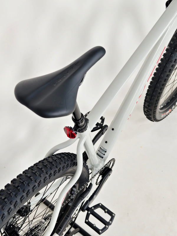 Whyte 905 V4 2023 / MEDIUM/ RRP: £2,099.00 / Excellent Condition!