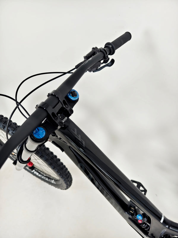 Canyon Sender CFR FMD 2021 / Downhill Bike / XL / FOX FLOAT 40 / RRP: £5,270.00 / Very Good Condition