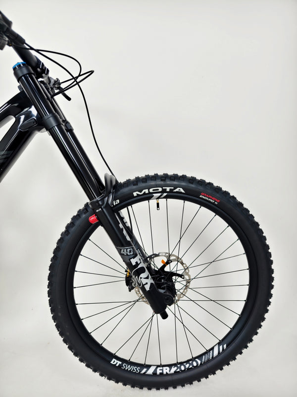 Canyon Sender CFR FMD 2021 / Downhill Bike / XL / FOX FLOAT 40 / RRP: £5,270.00 / Very Good Condition