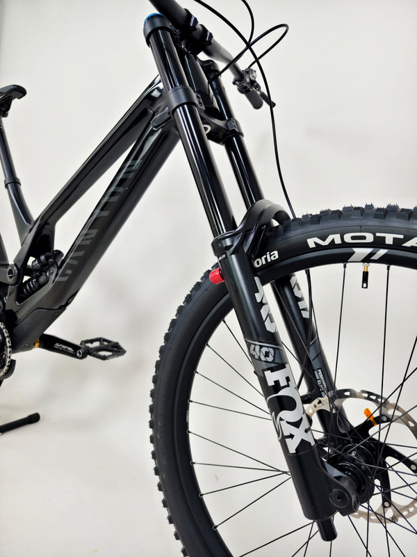Canyon Sender CFR FMD 2021 / Downhill Bike / XL / FOX FLOAT 40 / RRP: £5,270.00 / Very Good Condition