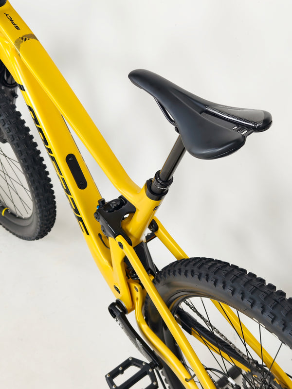 Lapierre Spicy CF 6.9 2023 / LARGE / RRP: £4,699.00 / Very Good Condition