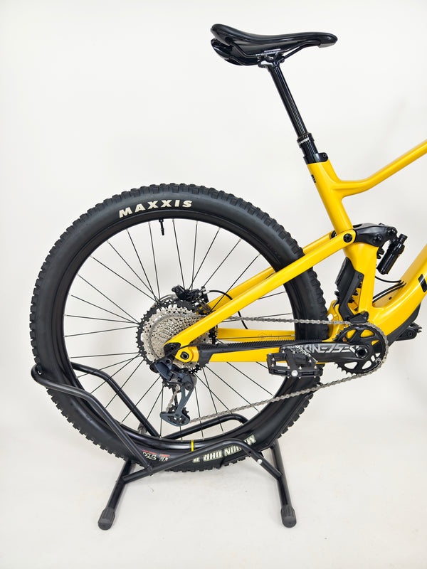Lapierre Spicy CF 6.9 2023 / LARGE / RRP: £4,699.00 / Very Good Condition