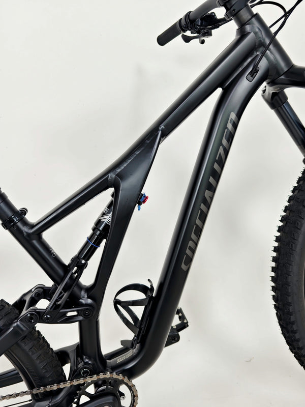 Specialized Stumpjumper Alloy 2022 / S4 - LARGE /RRP: £2,100.00 / Very Good Condition