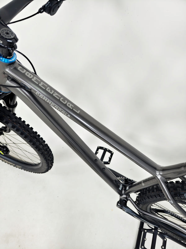 Commencal META HT AM 2023 / Custom-Built / Large / Very Good Condition