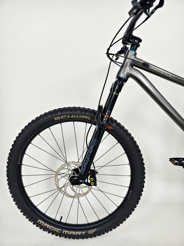 Commencal META HT AM 2023 / Custom-Built / Large / Very Good Condition