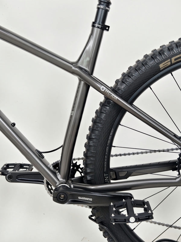 Commencal META HT AM 2023 / Custom-Built / Large / Very Good Condition