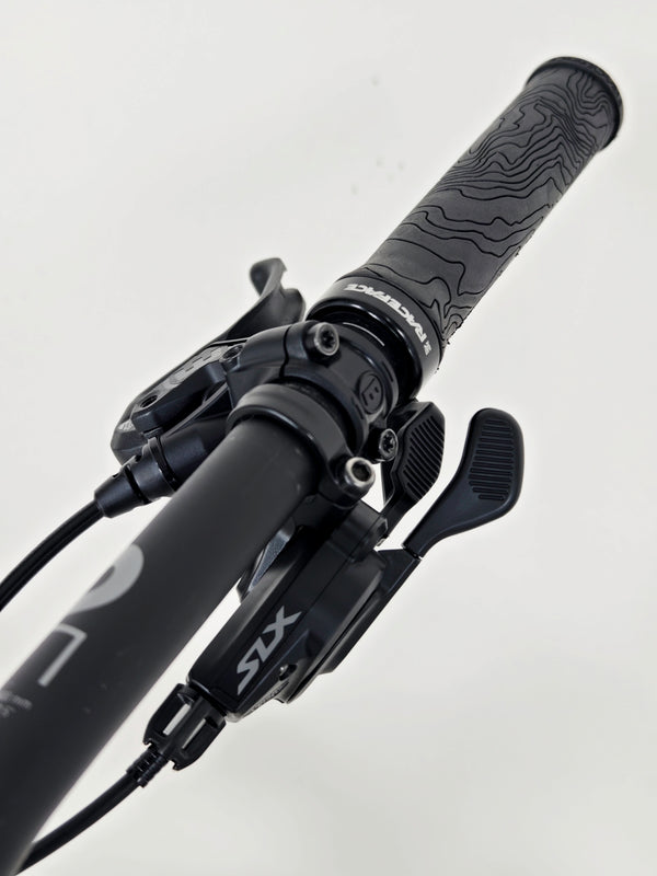 Commencal META HT AM 2023 / Custom-Built / Large / Very Good Condition