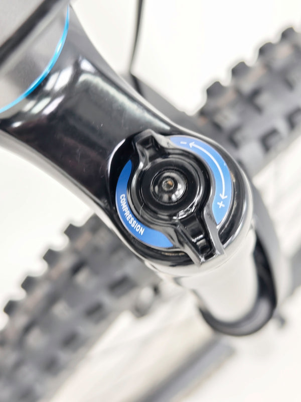 Commencal META HT AM 2023 / Custom-Built / Large / Very Good Condition