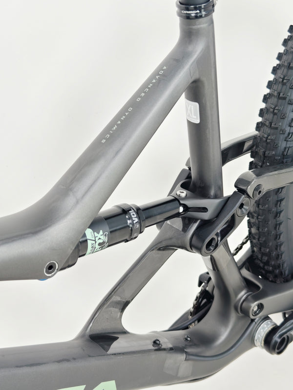 Orbea Occam M30-Eagle 29er 2023 Carbon / X-LARGE / RRP: £4,699.00 / Excellent Condition!