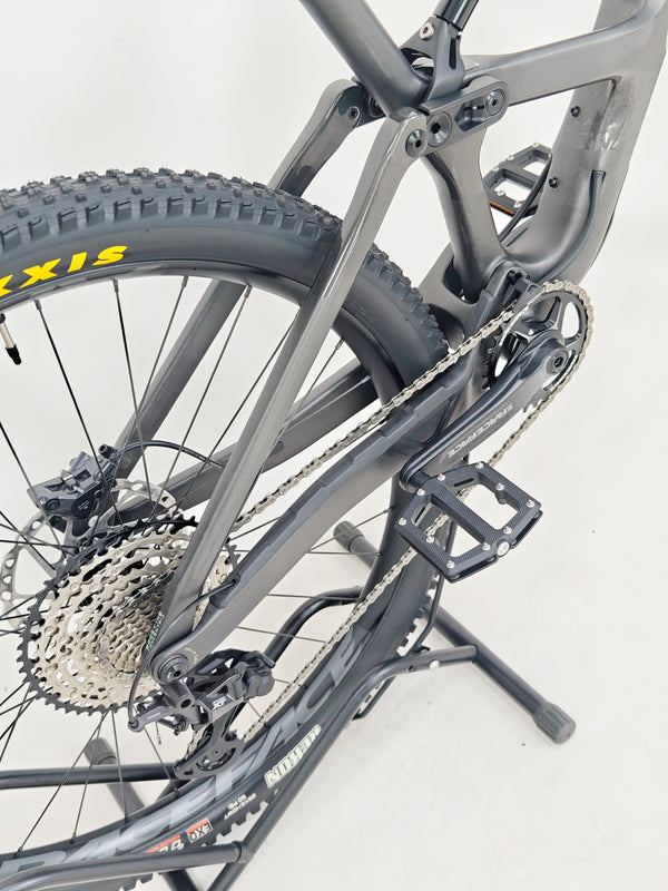Orbea Occam M30-Eagle 29er 2023 Carbon / X-LARGE / RRP: £4,699.00 / Excellent Condition!