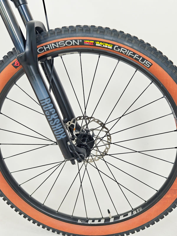 Orange Clockwork EVO 29 S 2022 / MEDIUM / RRP: £1,600.00 / Very Good Condition